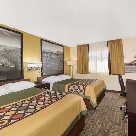 Super 8 By Wyndham Nampa Otel Dış mekan fotoğraf