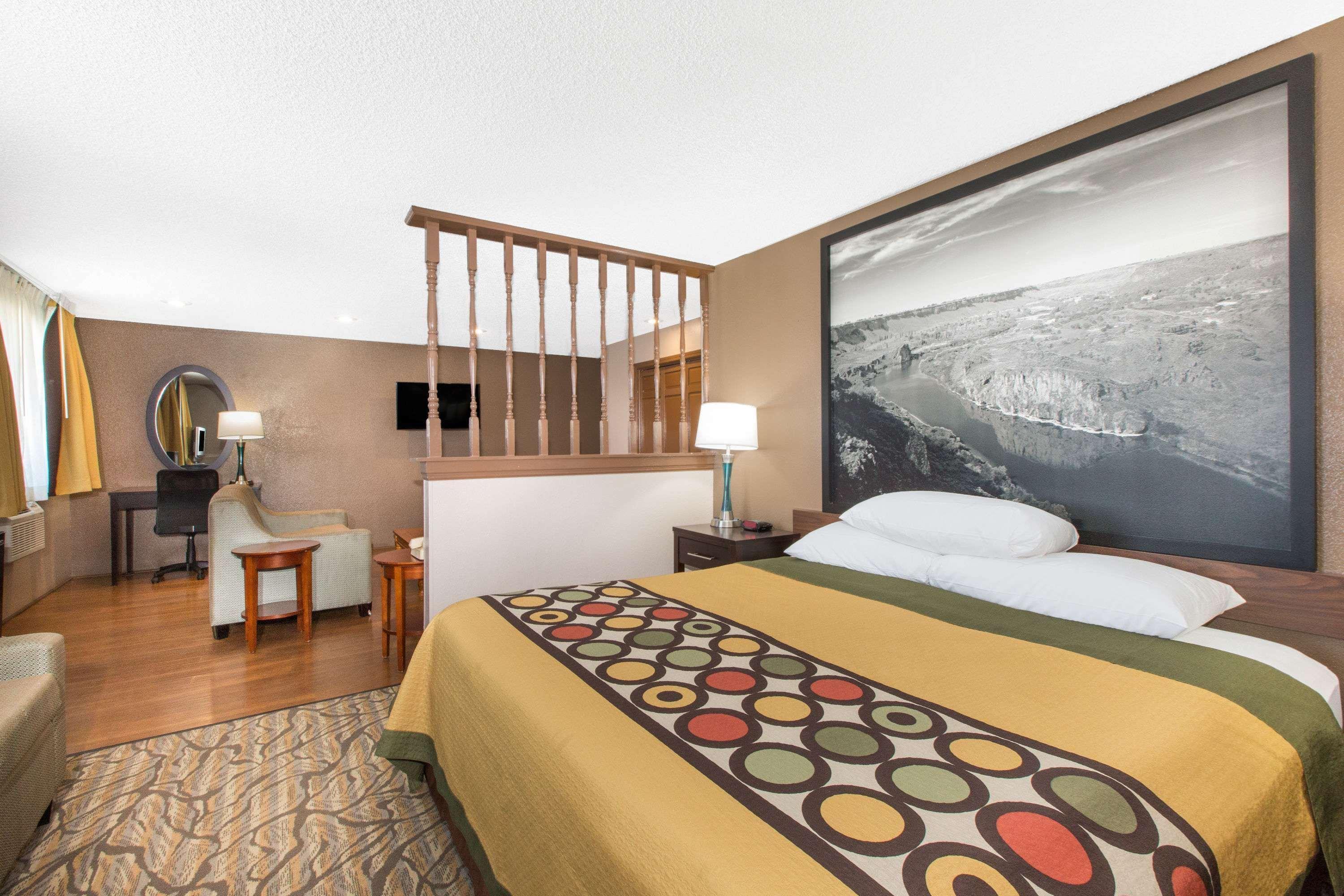 Super 8 By Wyndham Nampa Otel Dış mekan fotoğraf