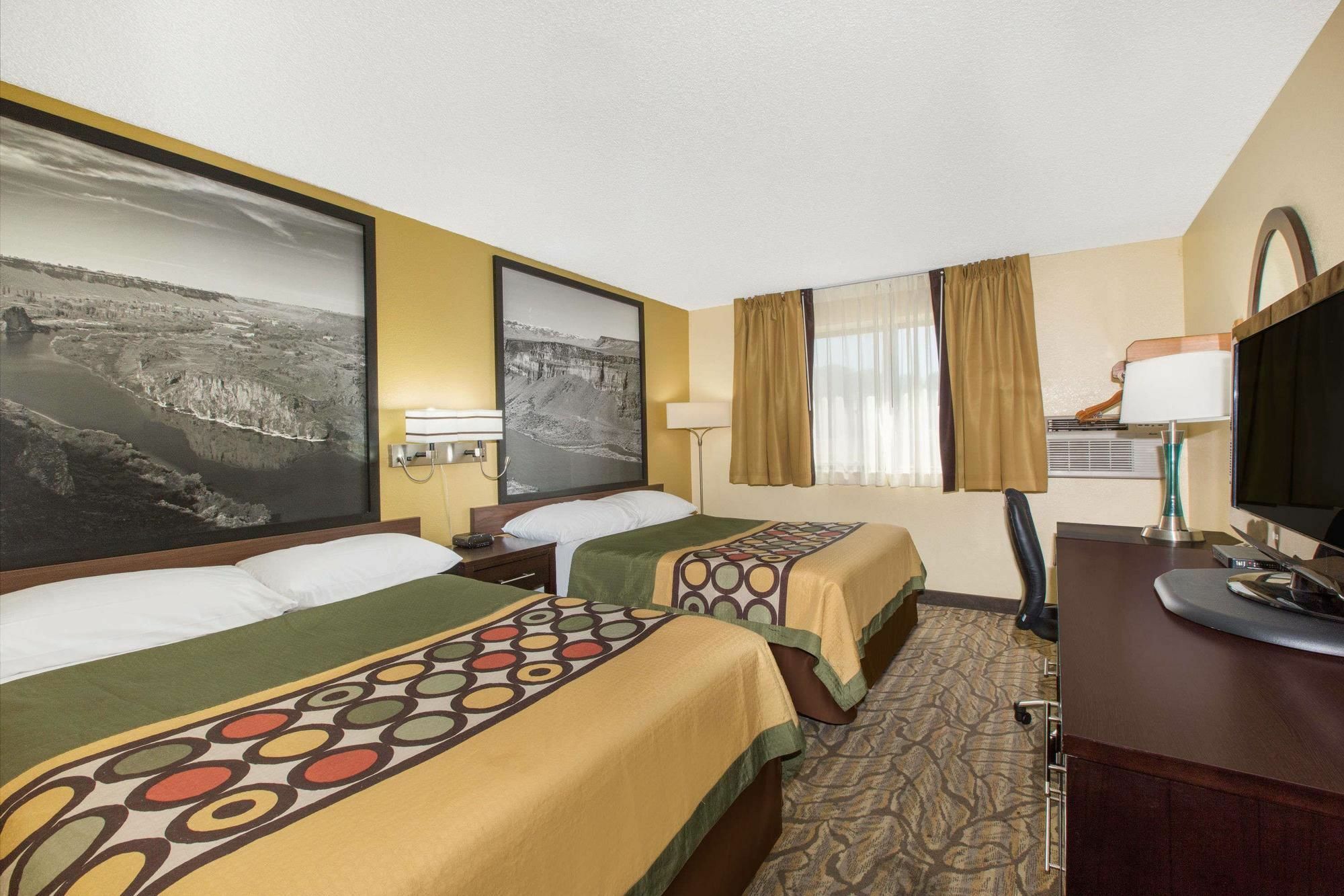 Super 8 By Wyndham Nampa Otel Dış mekan fotoğraf